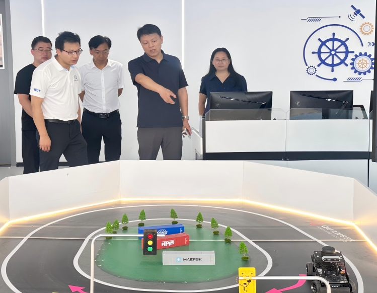 图片1 图片1