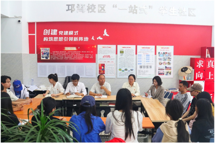 图片4 图片4