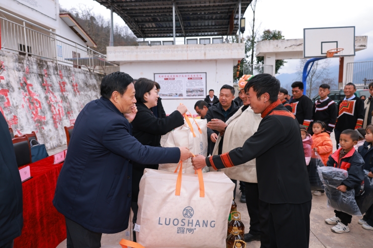 6T0A7386(1) 6T0A7386(1)