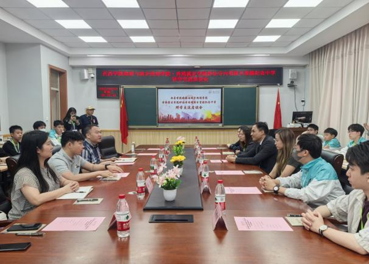 图片8 图片8