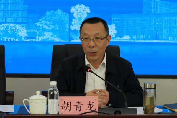 胡青龙 胡青龙