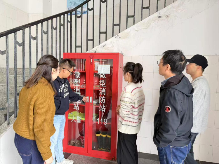 图片1 图片1