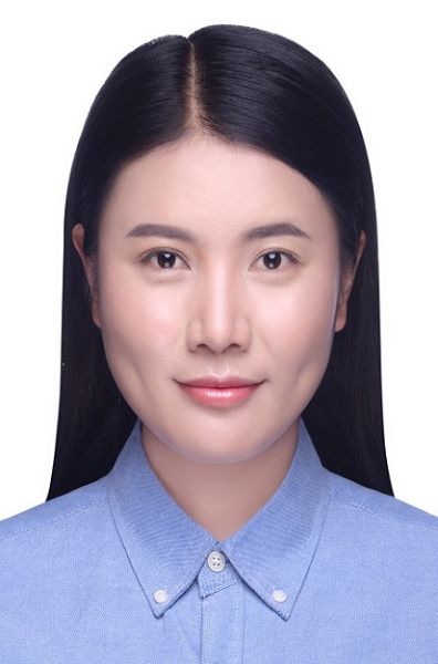 杨阿依 2寸照片